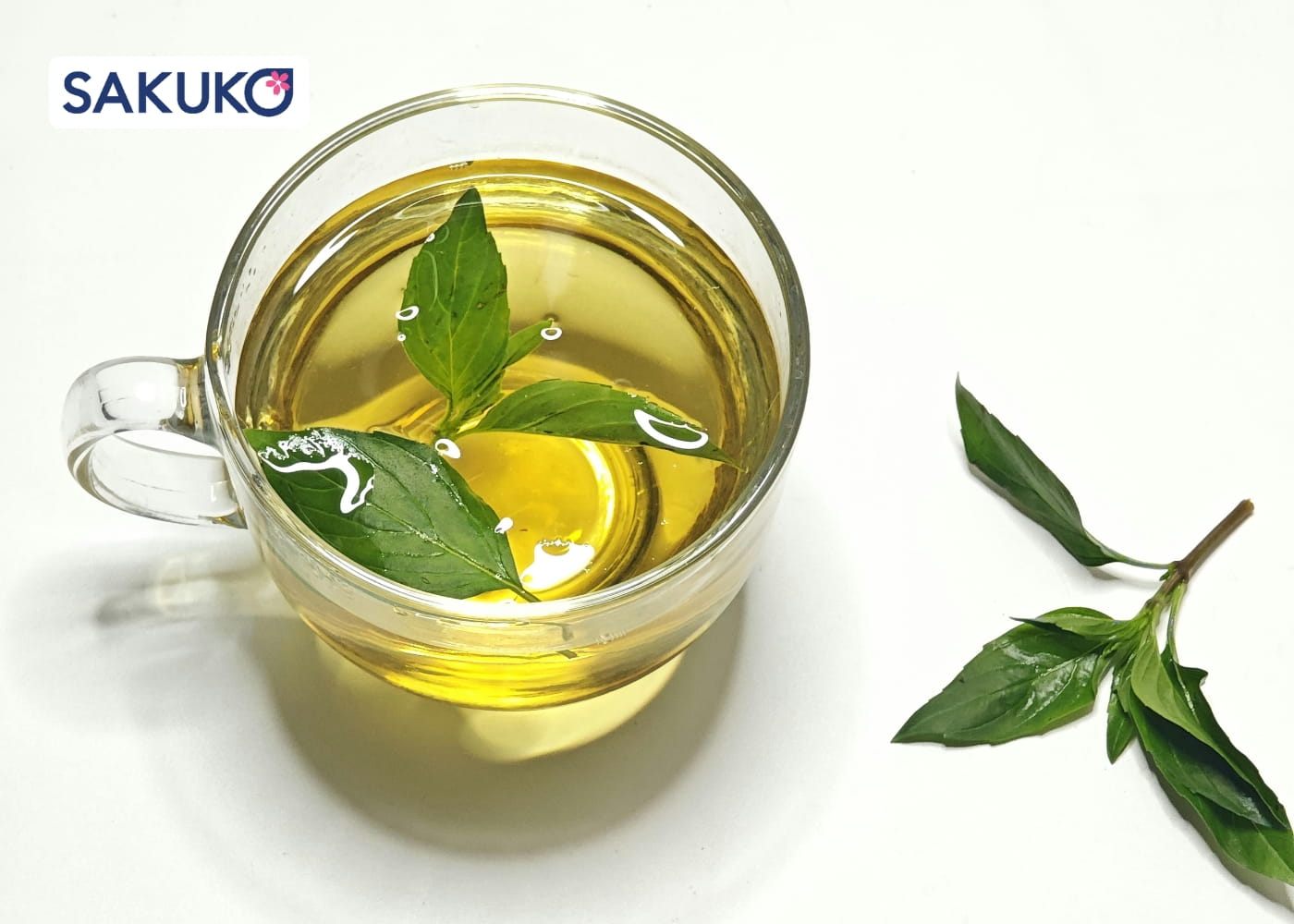 Uống gì để da căng bóng Trà xanh