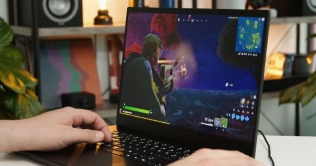 Hướng dẫn sạc laptop gaming chuẩn để kéo dài tuổi thọ pin