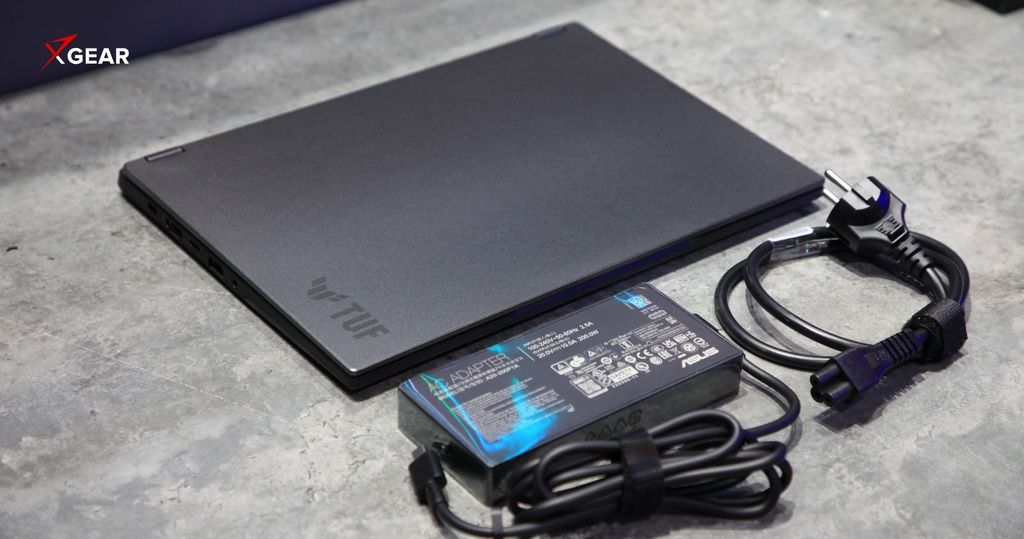 ASUS TUF Gaming A14 FA401 trong hộp có gì