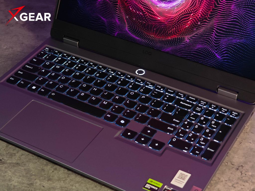 hành trình phím sâu và độ nảy tốt trên Lenovo LOQ 15ARP9