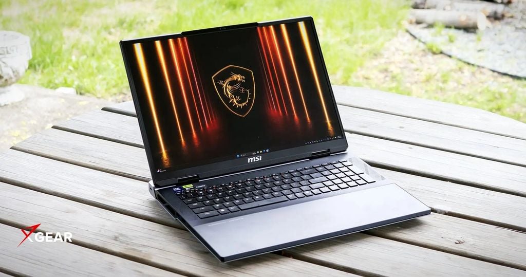 MSI Titan 18 HX A2XW phù hợp với người yêu công nghệ và cần hiệu năng mạnh