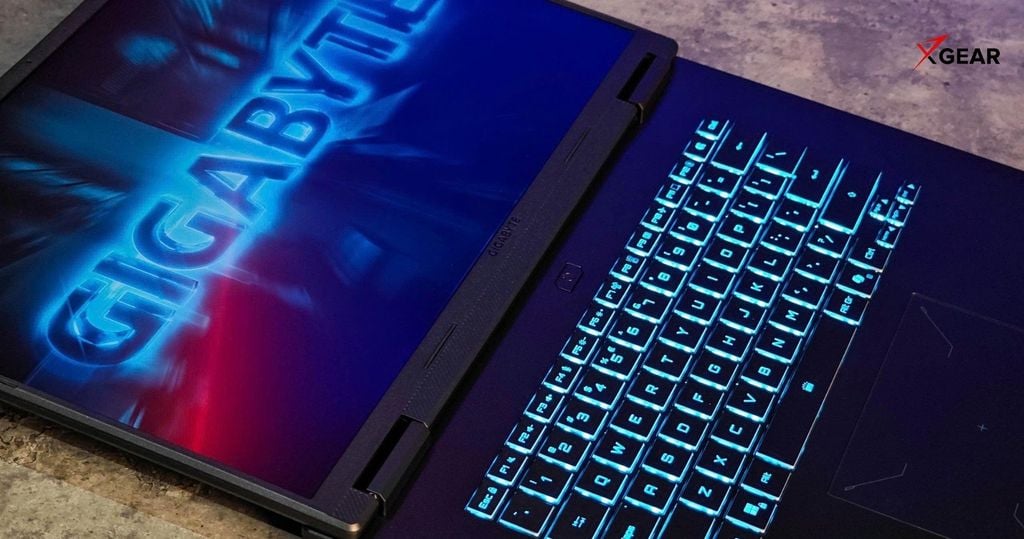 Laptop Gigabyte A16 CMHI2VN893SH chơi đột kích