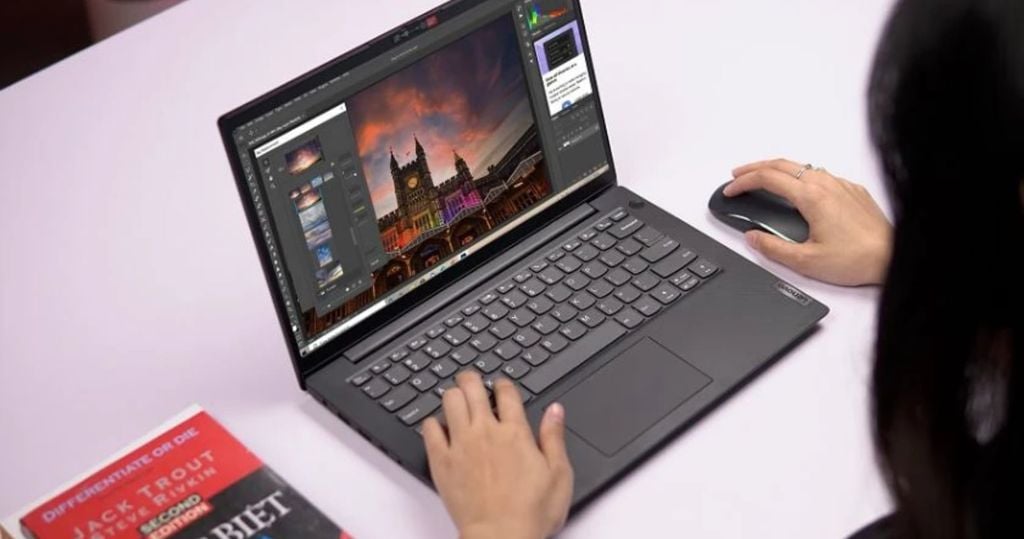 kinh nghiệm chọn mua laptop cho sinh viên đồ họa