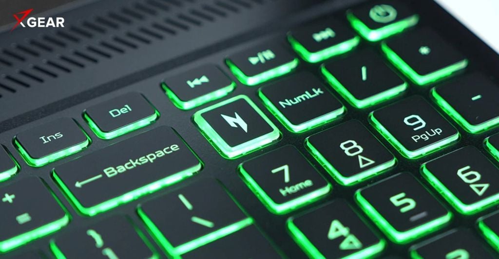 Acer Nitro V 16S AI ANV16S 61 R9ZV có bàn phím số phụ bên phải