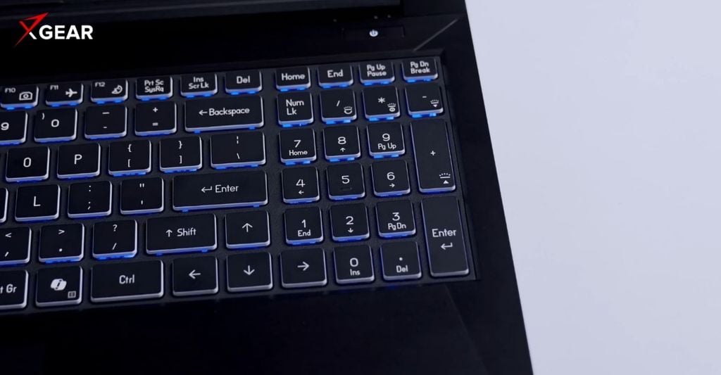 Laptop Acer Aspire 7 A715 59G 53GZ có bàn phím số