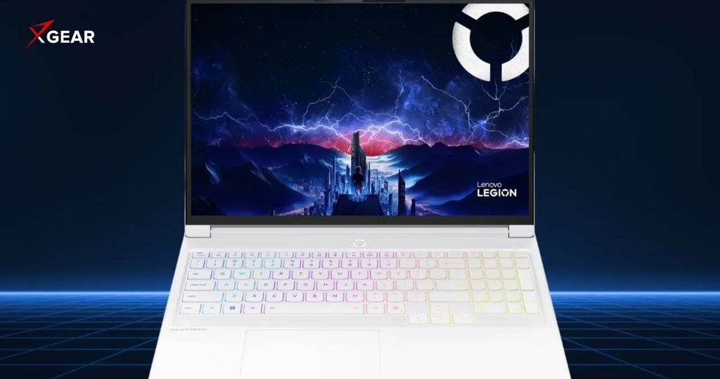 Lenovo Legion 7 16IAX10 83KY001VVN laptop có màn hình OLED