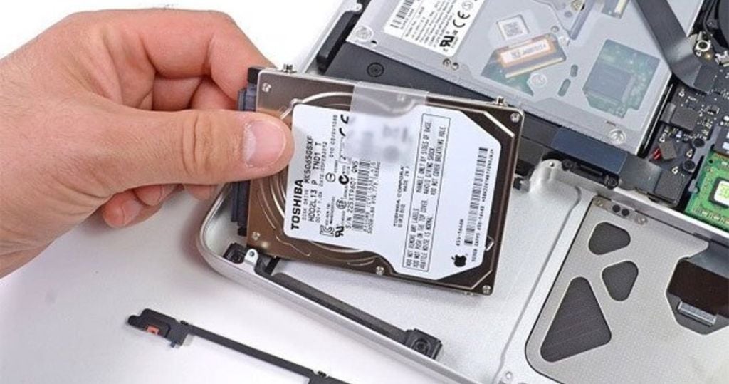 laptop và pc có thể kết hợp chạy song song ssd và hdd