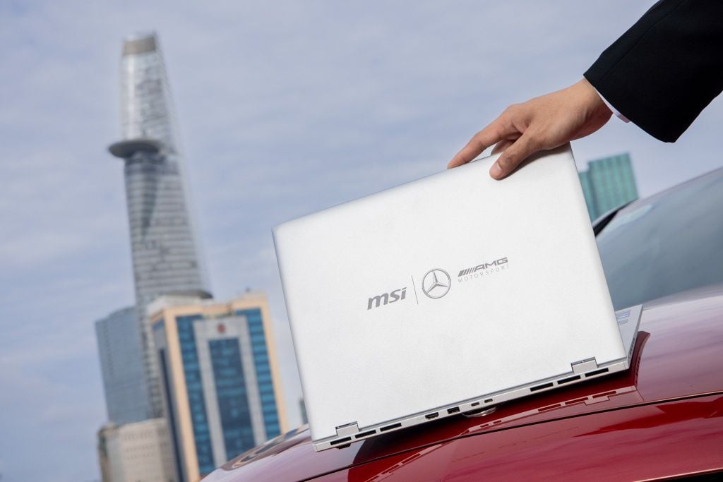khuyến mãi MSI Prestige 16 AI+ Mercedes-AMG Motorsport