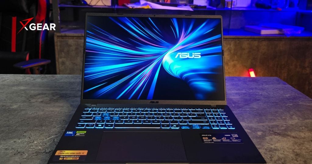 Asus AI V16 V3607VU-RP290W mỏng nhẹ được nhiều sinh viên công nghệ thông tin yêu thích