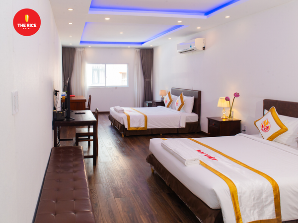 The Rice Hotel - khách sạn gần chợ Bến Thành quy mô lớn với 7 chi nhánh, hơn 100 phòng