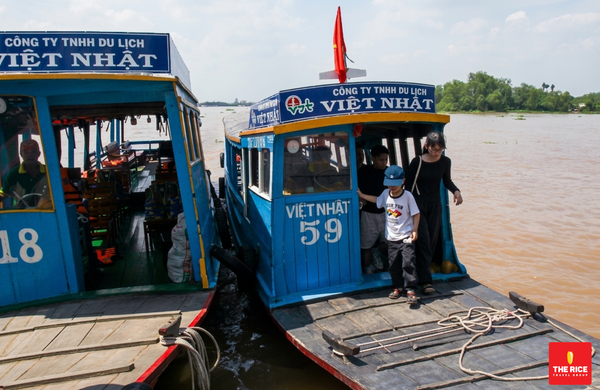 Du khách sẽ được đi thuyền qua vùng sông Cửu Long mát rượu, đậm chất phù sa