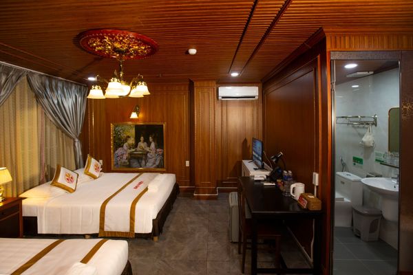 Trải nghiệm ngay khách sạn The Rice chi nhánh Gió Biển Đại Việt 180 Bùi Viện trong chuyến du lịch Sài Gòn