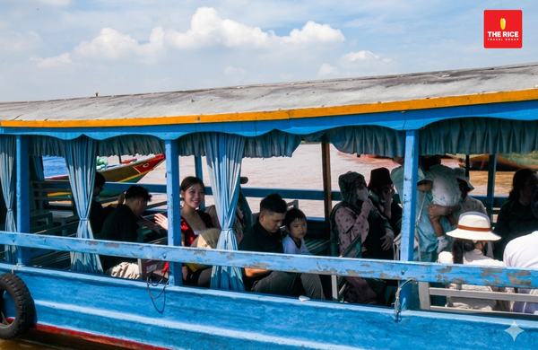 Bạn sẽ được ngắm bốn cồn Long - Lân - Qui - Phụng khi trải nghiệm tour Mekong Delta của The Rice Travel Group