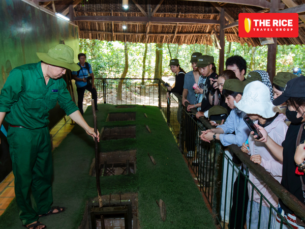 Cu Chi Tunnel