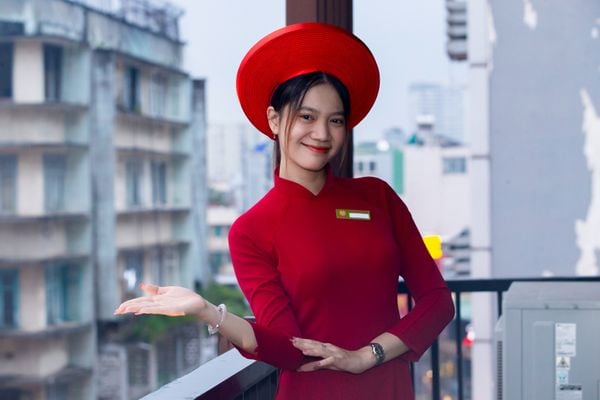 Đội ngũ nhân viên tại khách sạn The Rice phục vụ 24/7