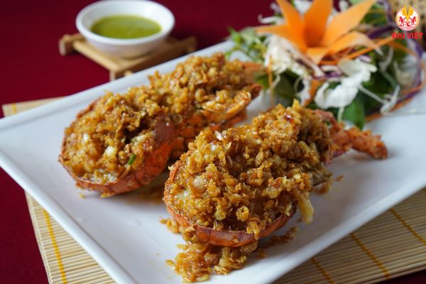 Ngay sảnh khách sạn The Rice là nhà hàng Đại Việt menu vô cùng đa dạng