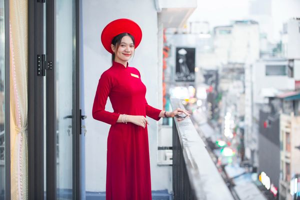 The Rice Hotel - where you can fully enjoy Bui Vien at night