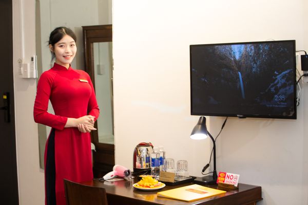 The receptionists were enthusiastic and friendly