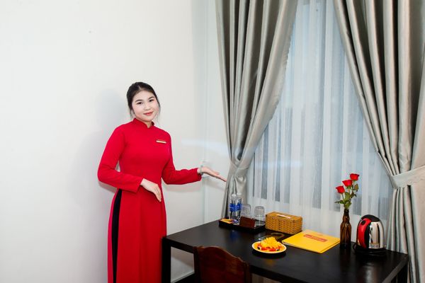 Service at The Rice Hotel is professional and fast