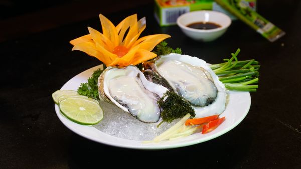 Tại đây phục vụ đa dạng món ngon