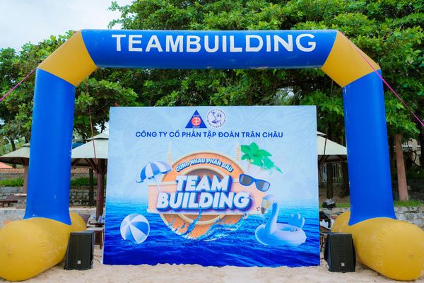 san-khau-team-building-pearl-group-tai-mui-ne