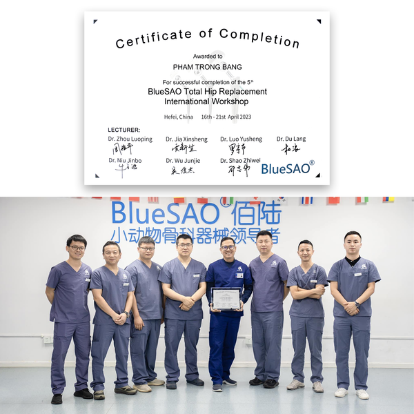 Chứng nhận thay khớp háng 2023