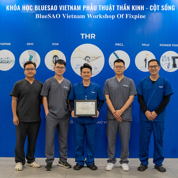 Dr. Kiên đã hoàn thành khóa học thần kinh cột sống bluesao