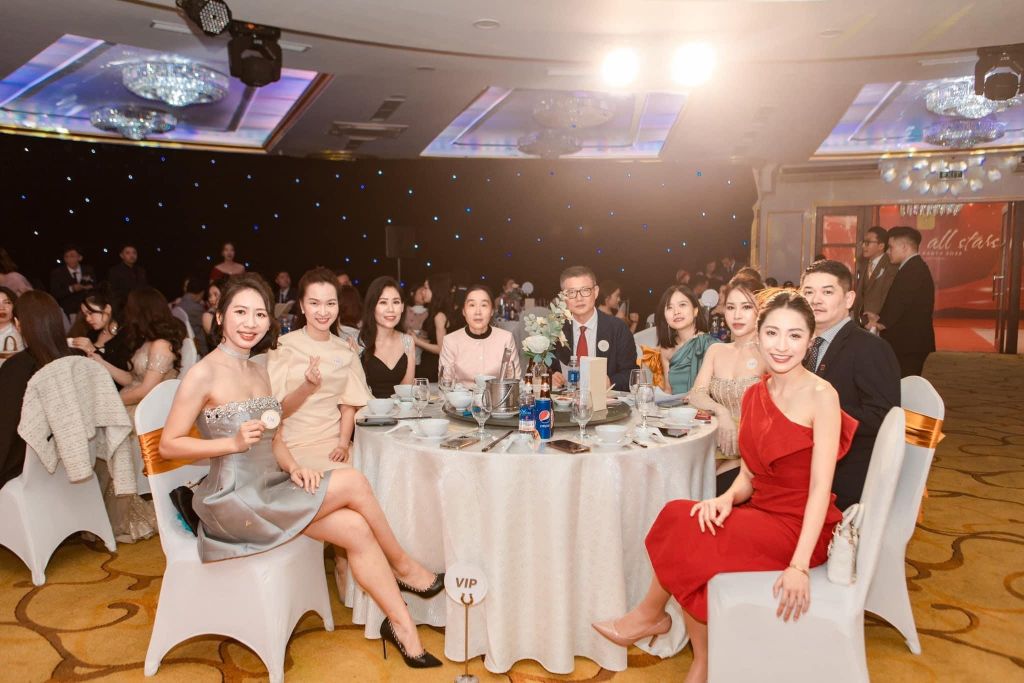 Những lưu ý khi lên kế hoạch tổ chức tiệc cuối năm công ty