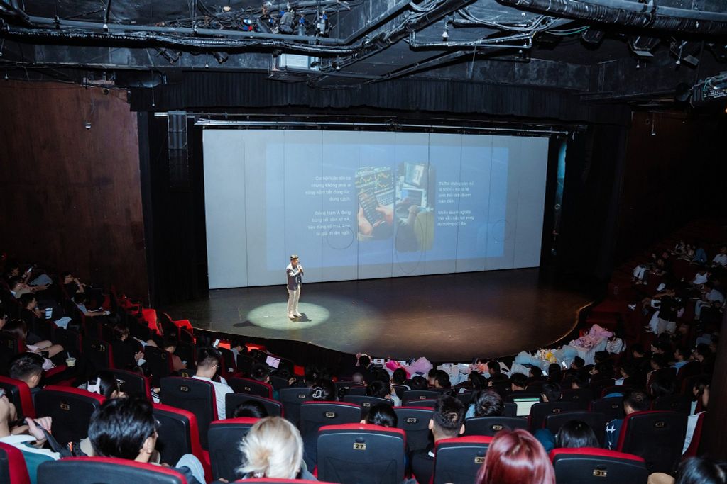 Phù hợp và dễ dàng thay đổi nội dung