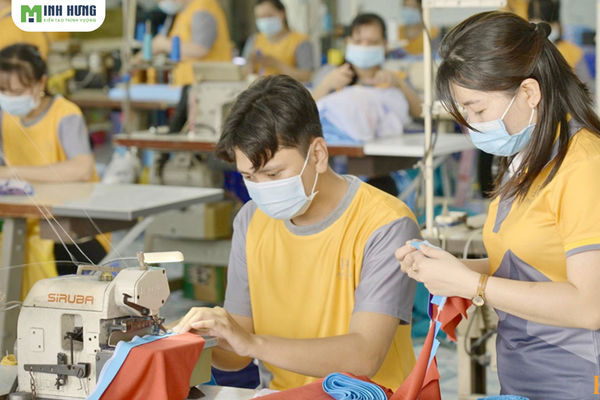 top5-yeu-to-quan-trong-khi-mua-ao-dong-phuc-cho-team-clb