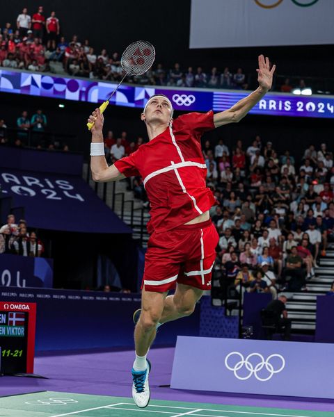 Viktor Axelsen và fan tại sự kiện cầu lông châu Á — đại sứ văn hóa giữa Đan Mạch và châu Á