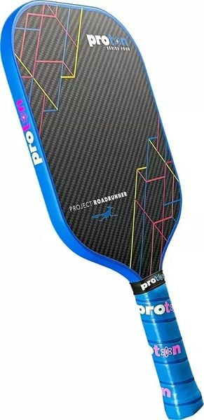 Vợt Pickleball Proton Series 4 Project Roadrunner — cấu trúc lõi Hybrid 3 lớp Polypropylene và Nomex