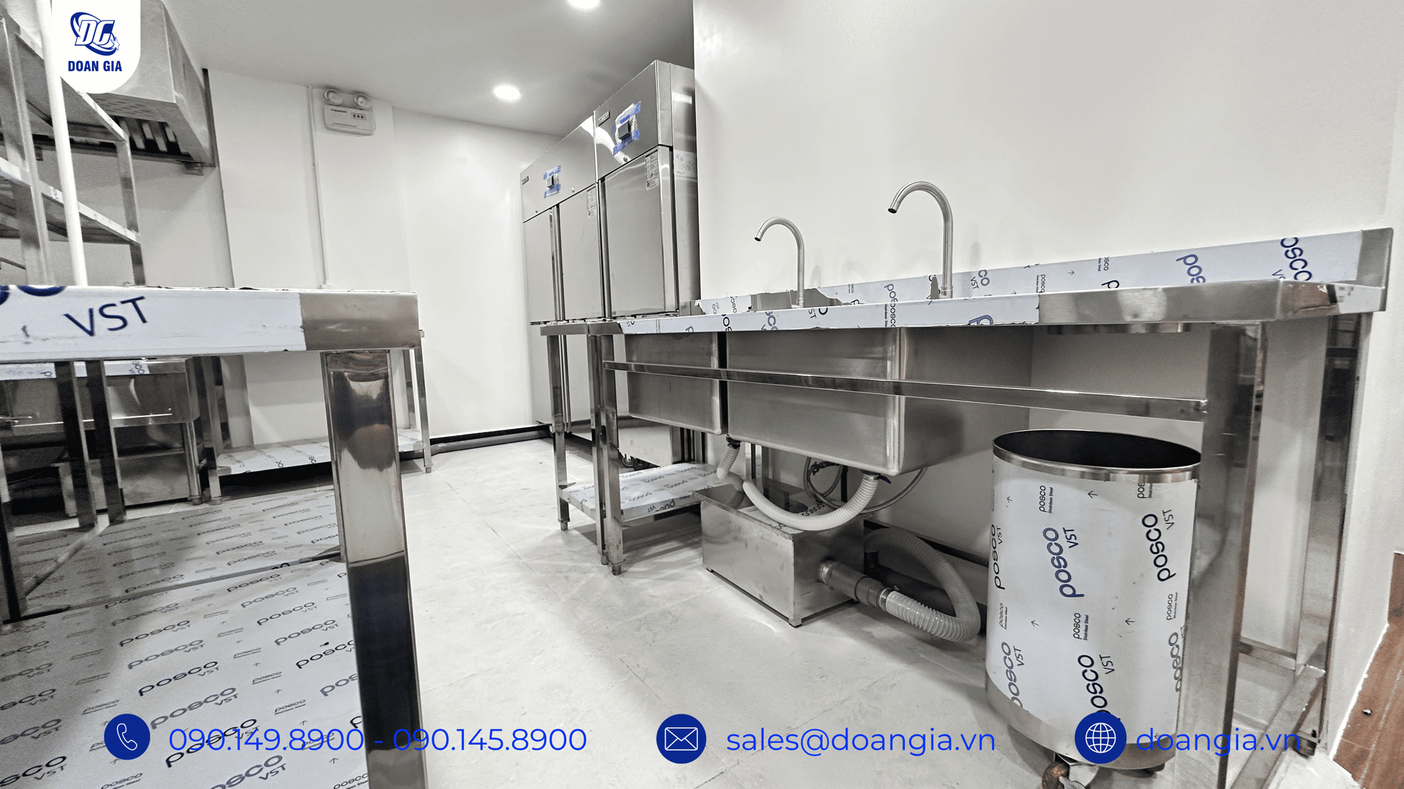 thiết bị inox bếp công nghiệp