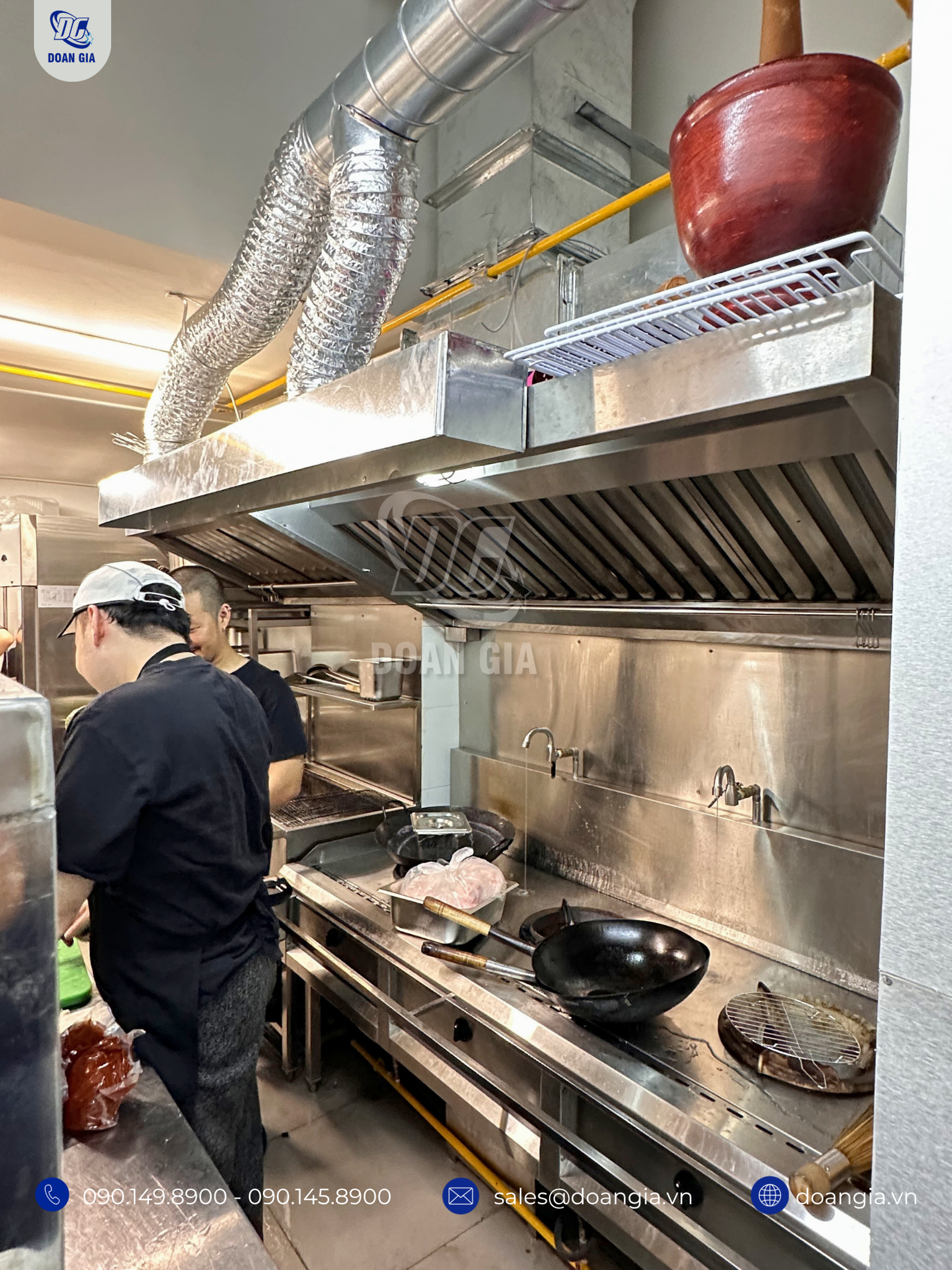 thiết kế thi công bếp nhà hàng