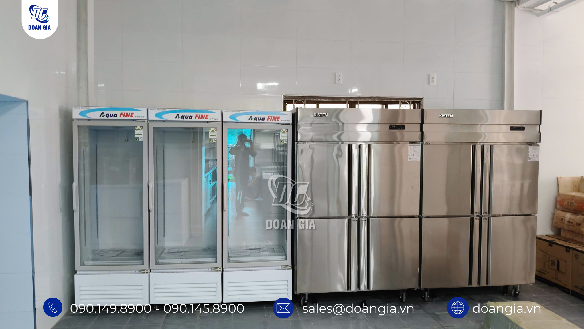 tủ đông đứng công nghiệp