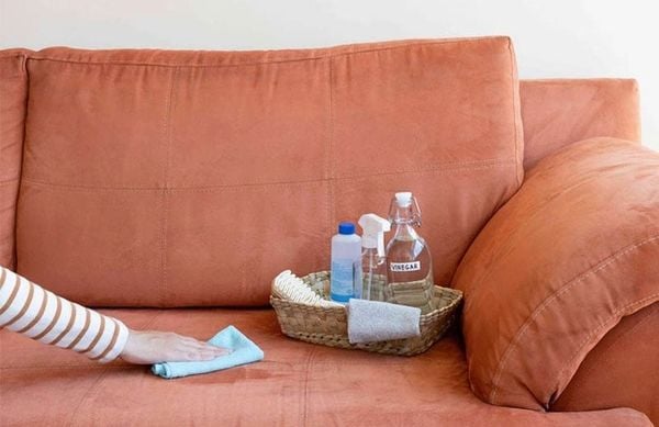 Cách vệ sinh ghế sofa da&nbsp;tại nhà