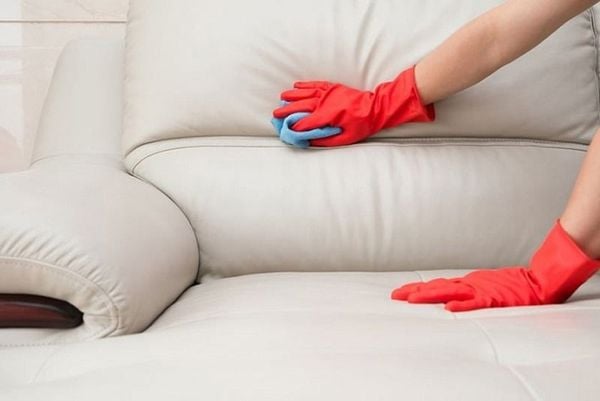 Cách vệ sinh ghế sofa da&nbsp;tại nhà cơ bản