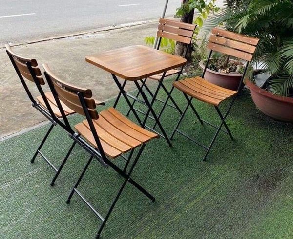Ghế xếp sắt mặt gỗ