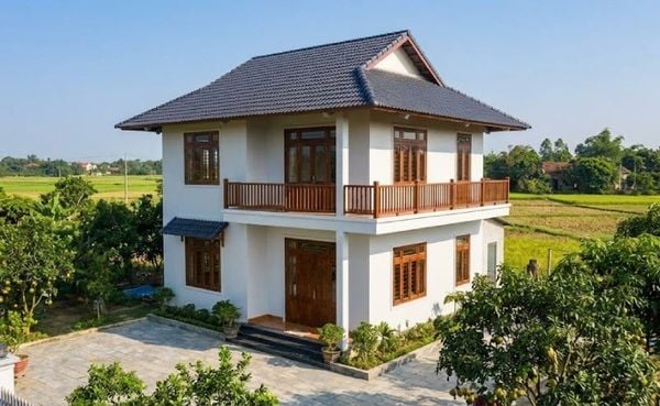 Mẫu nhà 2 tầng nông thôn 400 triệu mái Nhật
