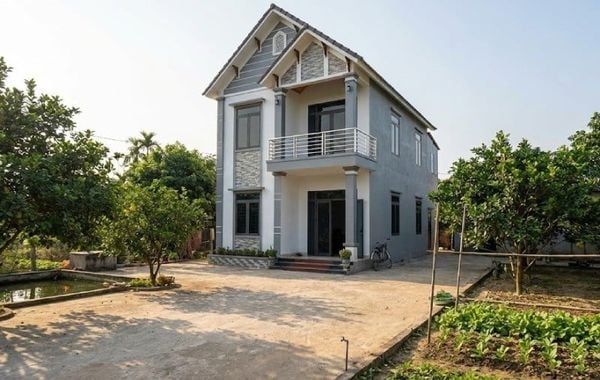 Mẫu nhà 2 tầng nông thôn 400 triệu hiện đại