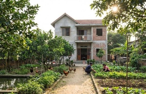 Xây nhà 2 tầng 400 triệu ở nông thôn có sân vườn rộng
