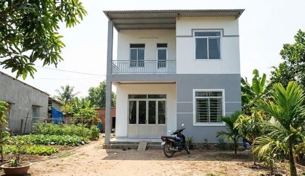 Mẫu nhà 2 tầng nông thôn 400 triệu hiện đại