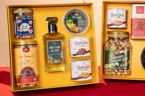 Xu hướng quà Tết tinh tế với trà thảo mộc