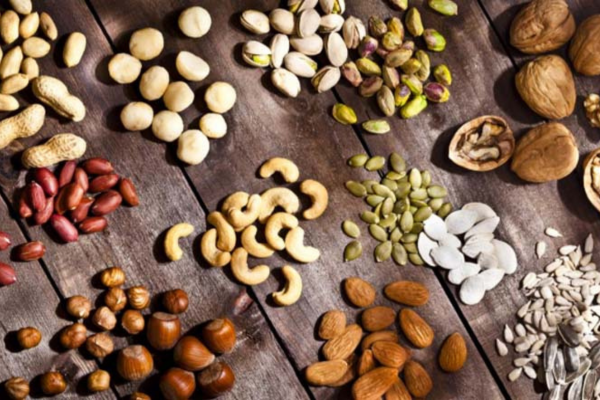 Hạt khô ráo, có mùi thơm nhẹ là hạt chất lượng