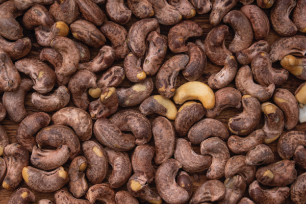 Lợi ích từ hạt điều rang muối đối với chế độ ăn