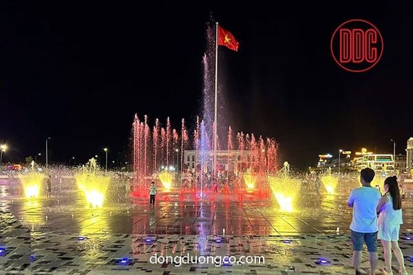 Nhạc nước quảng trường Phan Ngọc Hiển Cà Mau