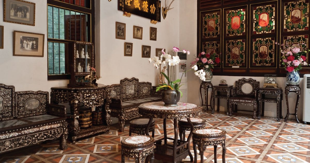 Gỗ Hương Khu Vực Đông Nam Á: Là Gì? Đặc Điểm & Ứng Dụng Trong Nội Thất