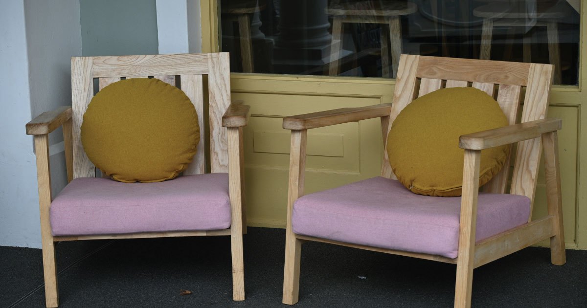 Gỗ Cao Su Là Gì? Ưu Điểm và Nhược Điểm Của Gỗ Cao Su