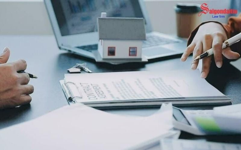 đồ họa miêu tả đừng để mất tiền oan vì bỏ qua quy định trong hợp đồng thuê nhà