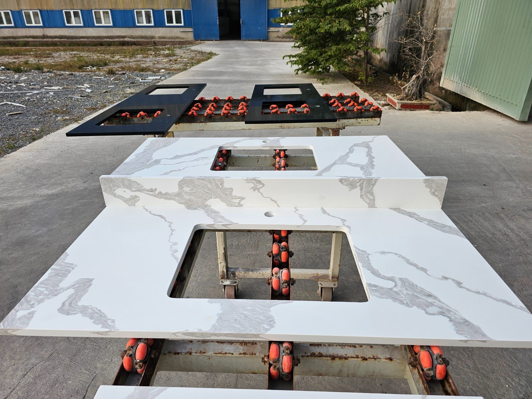 Maintenance and longevity of high-density silica surfaces